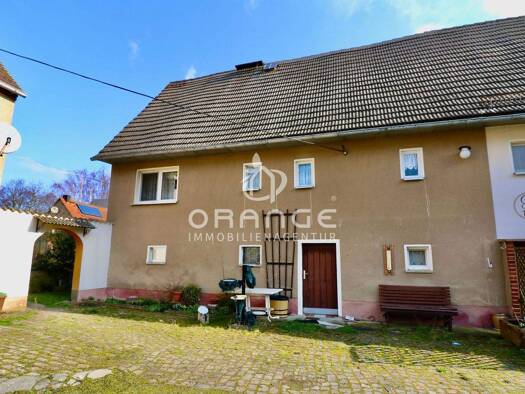 Einfamilienhaus zum Kauf 98.000 € 4 Zimmer 128 m² 1.063 m² Grundstück Theusdorf Geithain / Theusdorf 04643