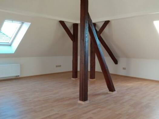 Wohnung zur Miete 650 € 3 Zimmer 102 m² 3. Geschoss frei ab sofort Gustav-Freytag-Str. 20 Gotha 99867