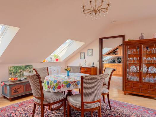 Wohnung zum Kauf 990.000 € 4 Zimmer 130,1 m² 3. Geschoss Unterhaching 82008