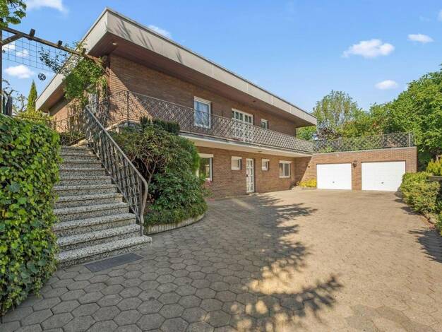 Mehrfamilienhaus zum Kauf provisionsfrei 945.000 € 10 Zimmer 323 m² 1.087 m² Grundstück St. Jürgen St. Jürgen 23560