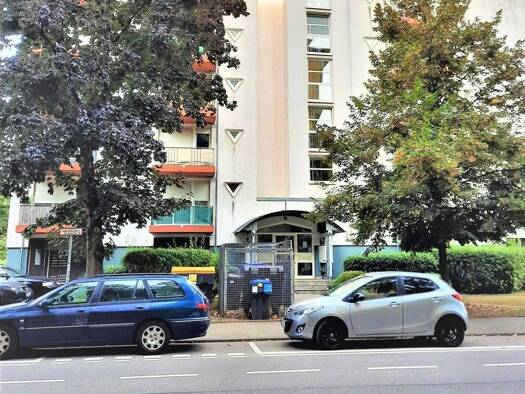 Studio zur Miete 380 € 1 Zimmer 28,4 m² frei ab sofort St Johann Saarbrücken / Sankt Johann 66111