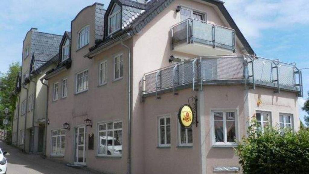 Wohnung zur Miete 400 € 2 Zimmer 70 m² EG frei ab sofort Hohe Straße 26 Augustusburg 09573
