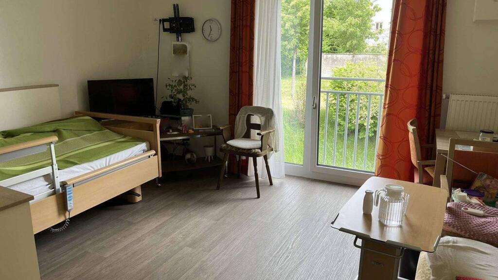 Betreutes Wohnen zum Kauf als Kapitalanlage geeignet 199.000 € 1 Zimmer 54 m² Herzogenaurach 91074