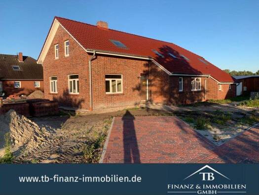 Doppelhaushälfte zur Miete 1.050 € 4 Zimmer 120 m² 400 m² Grundstück frei ab 01.12.2025 Rechtsupweg 26529