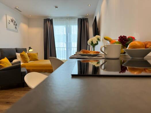 Wohnung zur Miete 900 € 1 Zimmer 30 m² frei ab sofort Penzberg 82377