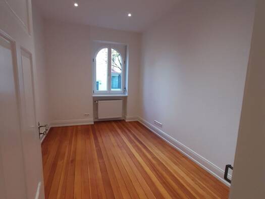 Wohnung zur Miete 1.350 € 2 Zimmer 50 m² Geschoss 1/4 frei ab sofort Altstadt Konstanz 78462