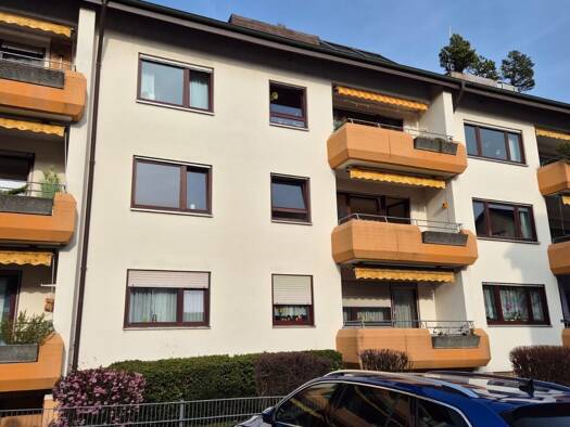 Wohnung zur Miete 850 € 2 Zimmer 59,4 m² Geschoss 1/4 frei ab sofort Friedrichshafen 88046