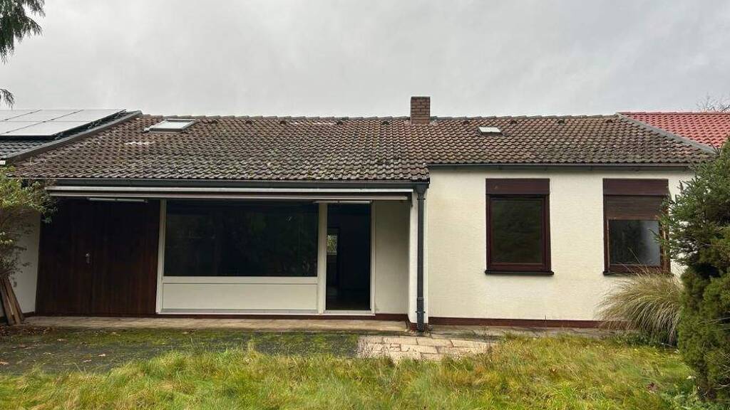 Reihenmittelhaus zum Kauf 4 Zimmer 90 m² 450 m² Grundstück frei ab sofort Jauerstraße 131 Langwasser Nürnberg 90473