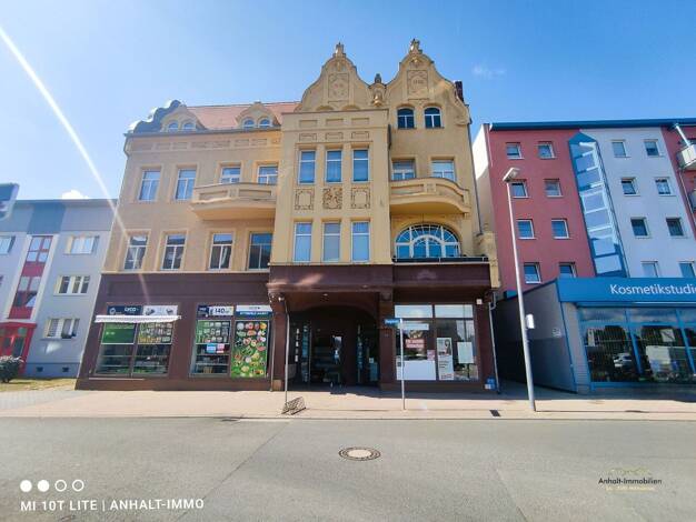 Wohnung zur Miete 595 € 3 Zimmer 99,4 m² 1. Geschoss frei ab sofort Burgstraße 42 Bitterfeld 06749