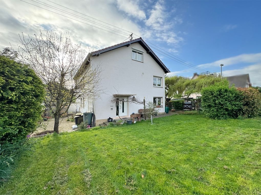 Mehrfamilienhaus zum Kauf 519.000 € 10 Zimmer 220 m²<br/>Wohnfläche 639 m²<br/>Grundstück Rheinbach Rheinbach 53359