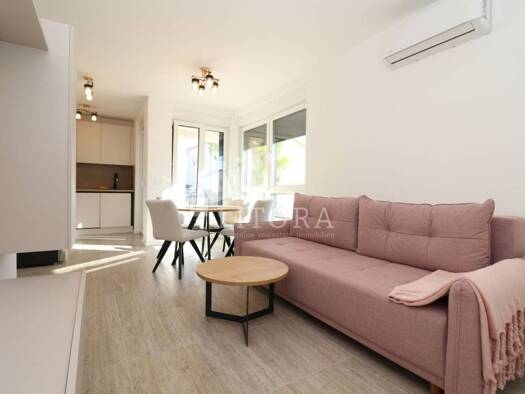 Wohnung zur Miete 770 € 3 Zimmer 47 m² Geschoss EG/2 Vodice Vodice 22211