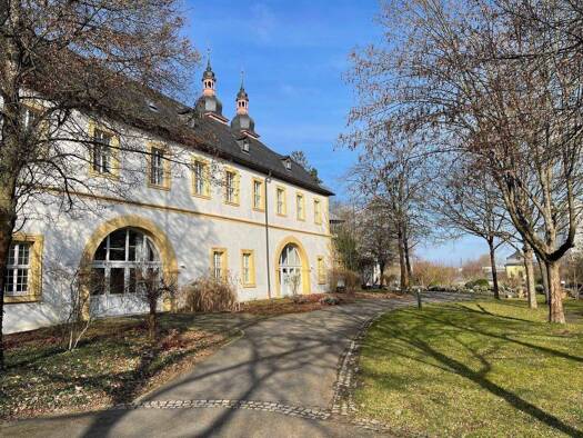 Bürofläche zur Miete provisionsfrei 3 Zimmer 232 m² Bürofläche Kloster Oberzell Zell a. Main 97299