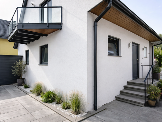 Haus zum Kauf provisionsfrei 5 Zimmer 116 m² 212,3 m² Grundstück frei ab 01.06.2026 Iselshausen Nagold 72202