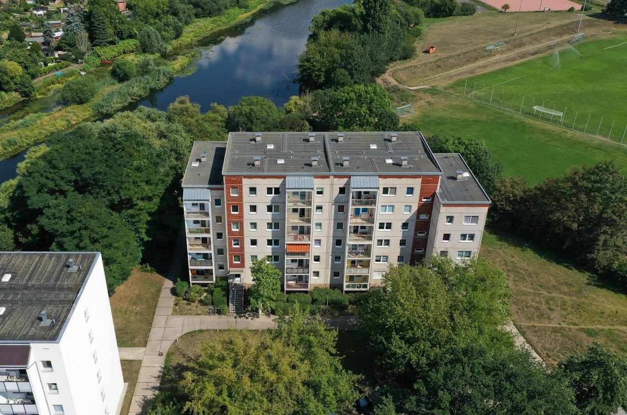 Wohnung zur Miete 235 € 1 Zimmer 33,9 m²<br/>Wohnfläche 3.<br/>Geschoss 01.04.2025<br/>Verfügbarkeit Helmut-Kohl-Straße 63 Innerstädtischer Bereich Süd 37 Dessau-Roßlau 06842