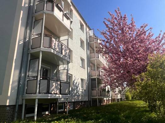 Wohnung zur Miete 448 € 3 Zimmer 59,7 m² frei ab sofort Griesheimer Straße 7 Wilkau-Haßlau 08112