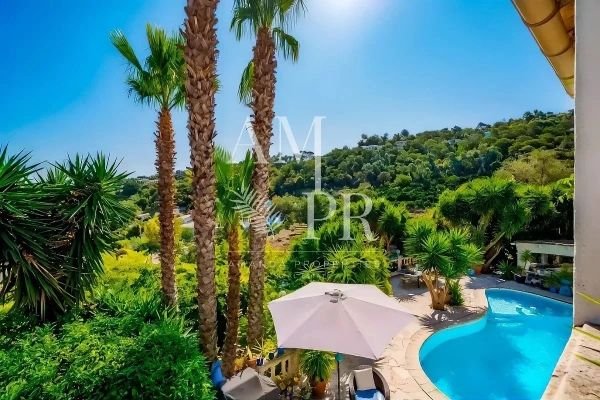 Einfamilienhaus zum Kauf 1.280.000 € 6 Zimmer 228 m²<br/>Wohnfläche Terrefial Cannes 06400