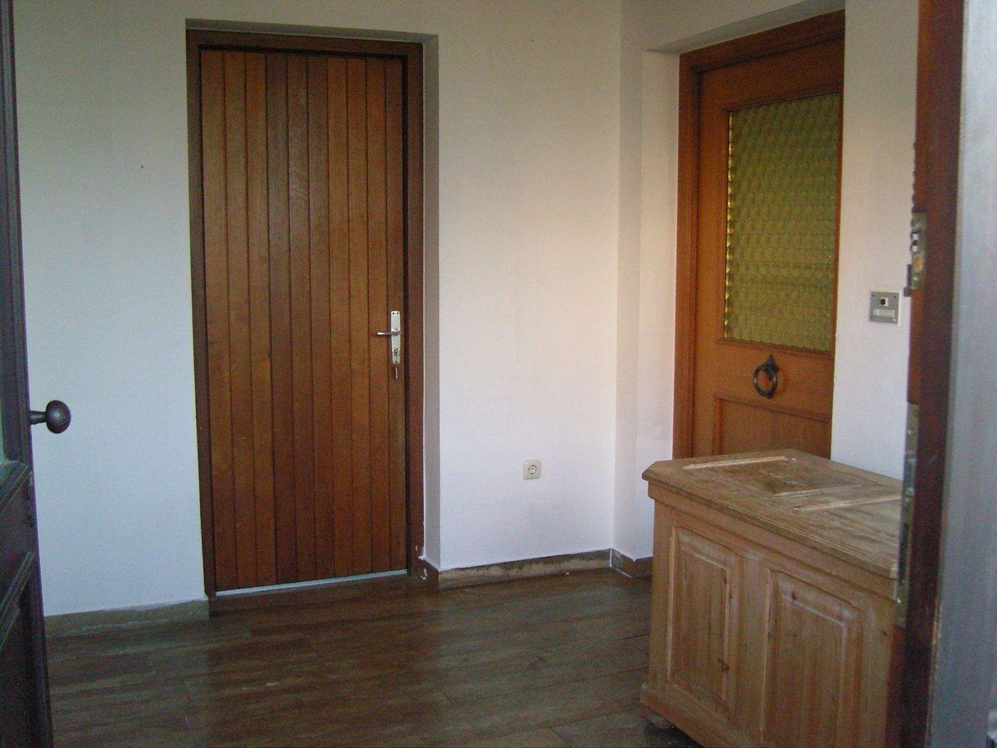 Immobilie in Mauern - Großzügiges EFH mit eingewachsenem Garten in schöner, ruhiger Lage - Bild 1