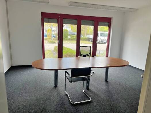 Bürofläche zur Miete 6 € 300 m² Bürofläche teilbar ab 192 m² Puchheim Bahnhof Puchheim 82178