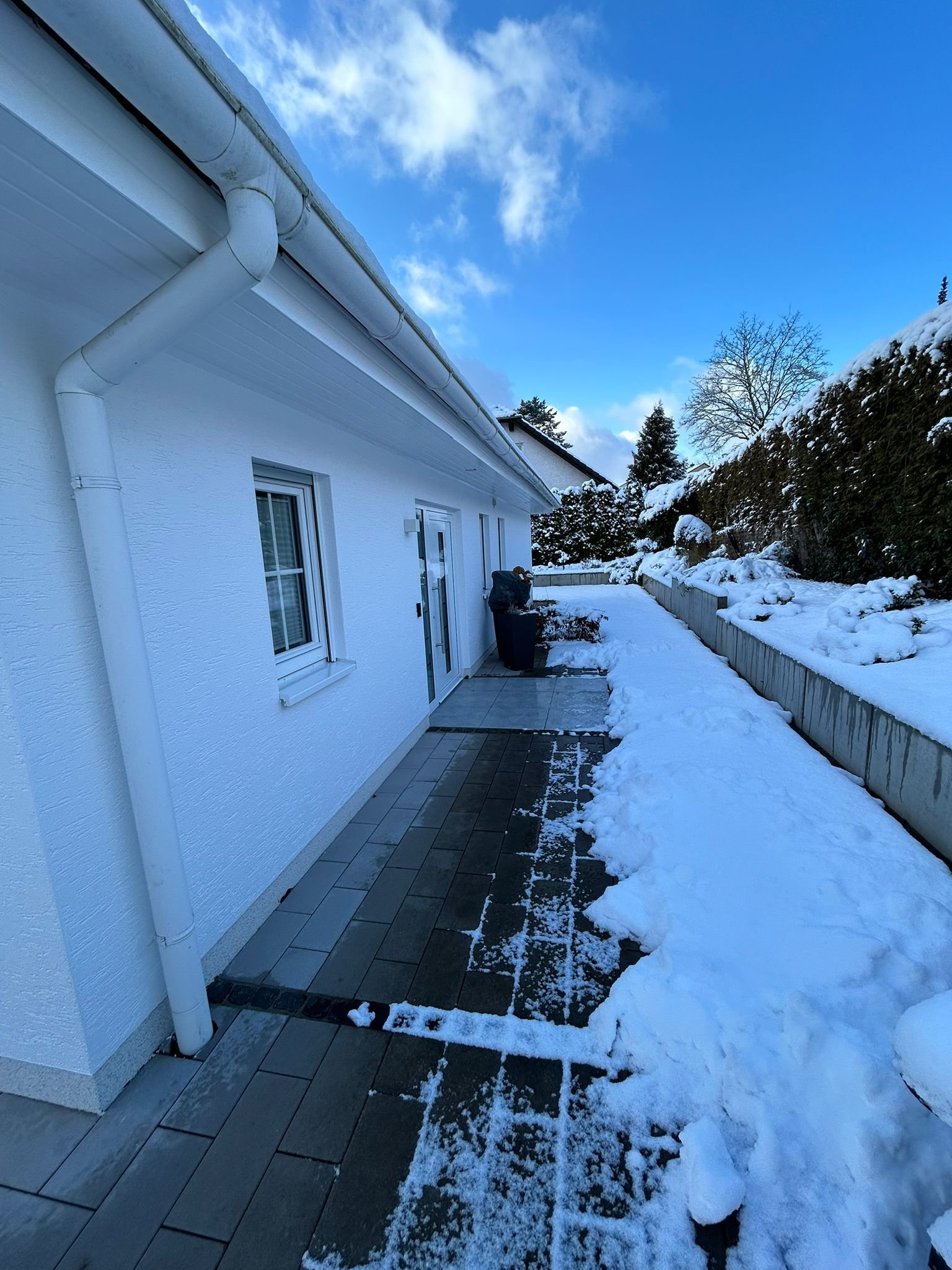 Bungalow zum Kauf provisionsfrei 559.000 € 4 Zimmer 142 m²<br/>Wohnfläche 642 m²<br/>Grundstück Weimar Ahnatal 34292