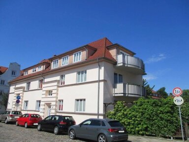 Wohnung zur Miete 530 € 2 Zimmer 57 m² 3. Geschoss frei ab 01.11.2024 Plauer Viertel Güstrow 18273