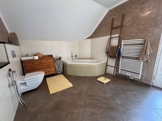 Villa zum Kauf 695.000 € 6 Zimmer 242 m² 900 m² Grundstück Täferrot Schwäbisch Gmünd 73527