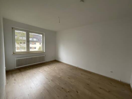 Wohnung zur Miete 331 € 2 Zimmer 48,2 m² 2. Geschoss Kolberger Straße 19 Bant Wilhelmshaven 26382