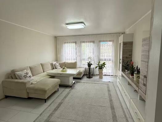 Doppelhaushälfte zur Miete 1.090 € 3 Zimmer 89 m² frei ab 01.10.2026 Nordwestlicher Stadtteil Schweinfurt 97424