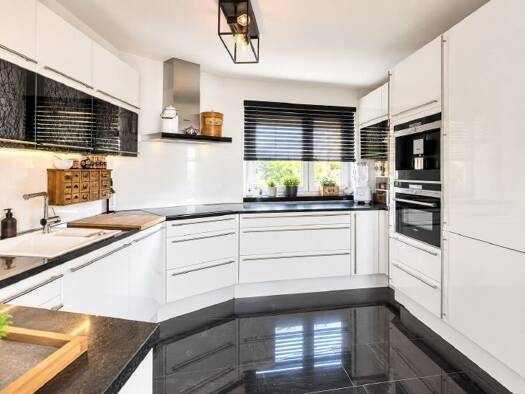 Einfamilienhaus zum Kauf 799.000 € 6 Zimmer 180 m² 1.400 m² Grundstück Bernlohe Roth 91154