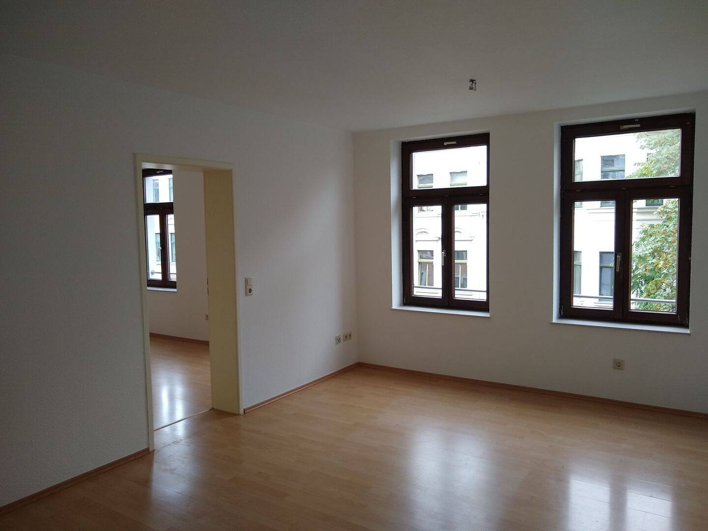 Property thumbnail 3