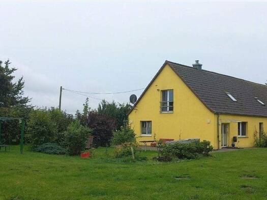 Haus zum Kauf 385.000 € 6 Zimmer 180 m² 3.240 m² Grundstück Sehlen 18528