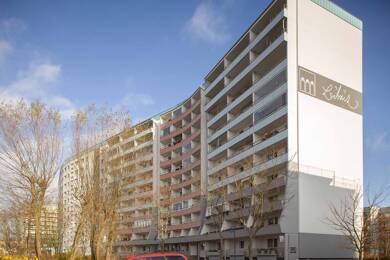 Wohnung zur Miete 396 € 3 Zimmer 71,4 m² 8. Geschoss frei ab 01.08.2025 Leibnizstr. 7 Stadtgebiet Ost Neubrandenburg 17036