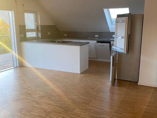 Wohnung zur Miete 1.250 € 4 Zimmer 130 m² frei ab sofort Ofterdingen 72131