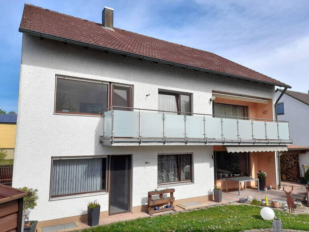 Mehrfamilienhaus zum Kauf provisionsfrei 429.000 € 8 Zimmer 228 m² 538 m² Grundstück Scheinfeld Scheinfeld 91443