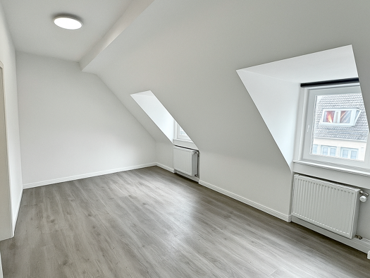 Wohnung zur Miete 740 € 3 Zimmer 74 m² 2. Geschoss frei ab 16.12.2025 Düren 52349
