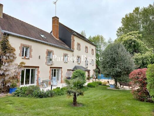 Einfamilienhaus zum Kauf 835.000 € 9 Zimmer 385,7 m² 13.828 m² Grundstück Centre Tours 37000