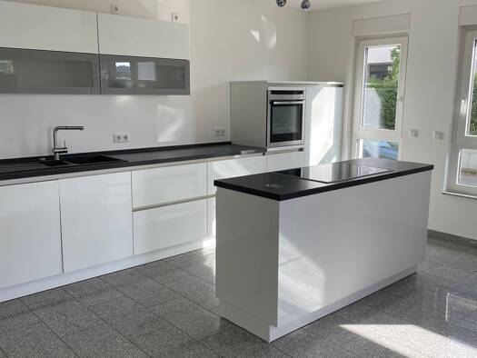 Terrassenwohnung zur Miete 1.550 € 4 Zimmer 111 m² Geschoss EG/4 frei ab sofort St Johann Mitte 66123