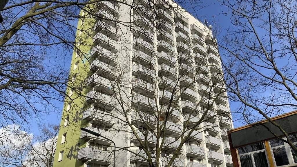 Wohnung zur Miete 799 € 3 Zimmer 80 m² 7. Geschoss frei ab 20.04.2026 Potsdamer Straße 45 Hassels Düsseldorf 40599