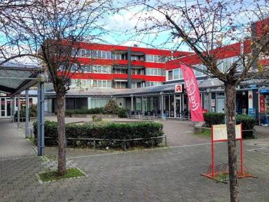 Ladenfläche zur Miete 7.000 € Salm-Reifferscheidt-Allee 15-19 Hackenbroich Dormagen 41540