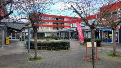Ladenfläche zur Miete 7.000 € Salm-Reifferscheidt-Allee 15-19 Hackenbroich Dormagen 41540