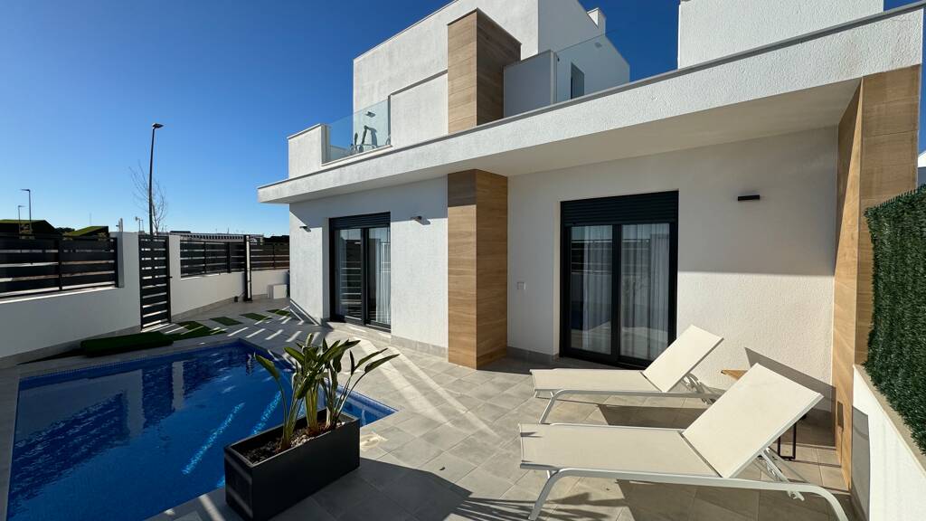 Villa zum Kauf - Erstbezug provisionsfrei 359.500 € 4 Zimmer 122,7 m² 225,5 m² Grundstück Roldán 30709