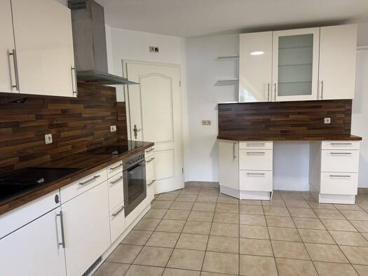 Wohnung zum Kauf 269.000 € 3 Zimmer 99 m² frei ab sofort Stahl Bitburg 54634
