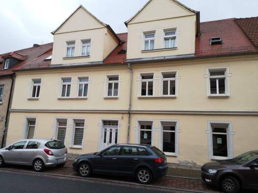 Mehrfamilienhaus zum Kauf als Kapitalanlage geeignet 250.000 € 14 Zimmer 390 m² 462 m² Grundstück Lederberg 7 Querfurt 06268