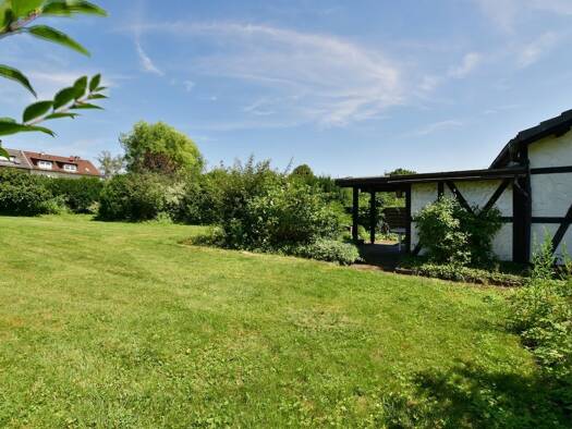Wohnung zur Miete 800 € 3,5 Zimmer 84 m² Geschoss EG/3 frei ab 01.11.2026 Niederzwehren Kassel 34134