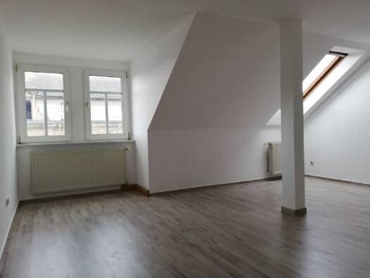 Wohnung zur Miete 292 € 2 Zimmer 63 m² 3. Geschoss Döbeln Döbeln 04720