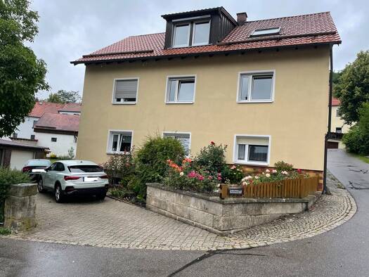 Mehrfamilienhaus zum Kauf 320.000 € 11 Zimmer 225 m² 862 m² Grundstück Flossenbürg 92696