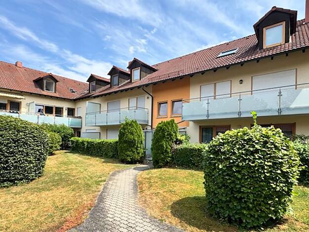 Wohnung zur Miete 800 € 3 Zimmer 79,5 m² frei ab 01.08.2025 Neumarkt 92318