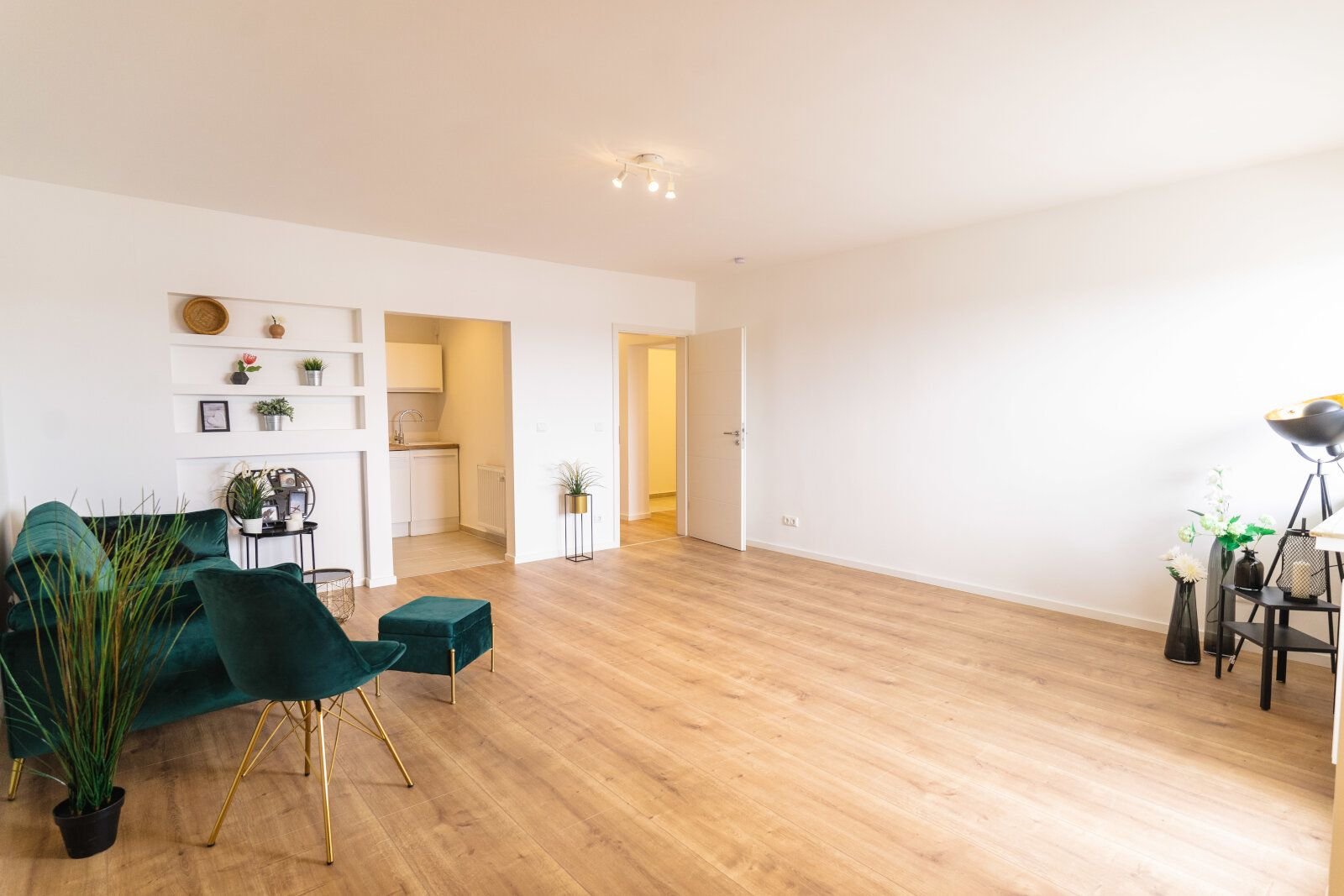 Wohnung zur Miete 940 € 2 Zimmer 82 m²<br/>Wohnfläche 7.<br/>Geschoss Händelstrasse 2 - Fürth - Dambach Dambach - Westvorstadt Fürth 90768