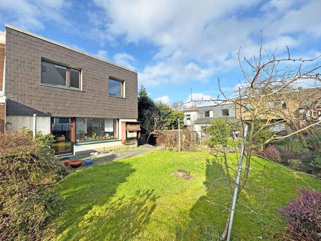 Reihenendhaus zum Kauf 325.000 € 4,5 Zimmer 104 m² 265 m² Grundstück Harpen Bochum 44805