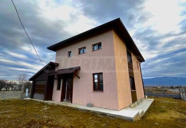 Reihenmittelhaus zum Kauf 220.000 € 6 Zimmer 240 m² Stamboliyski