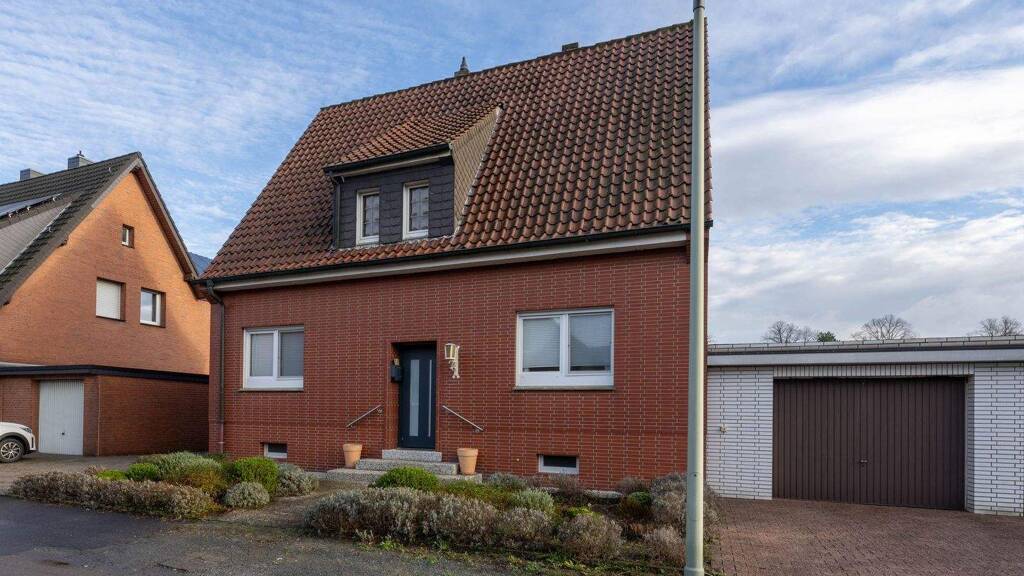 Einfamilienhaus zum Kauf 489.000 € 7 Zimmer 165 m² 889 m² Grundstück Selm 59379